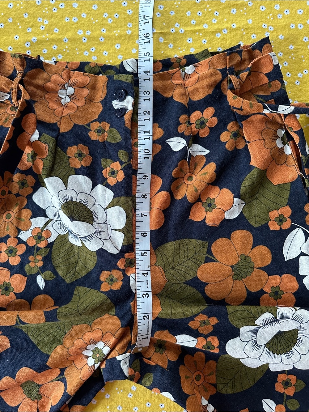 Princess Highway floral gorgeous pant ( read description about sizing) - Picture 8 of 10